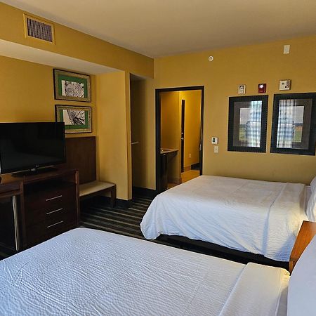 Holiday Inn Express & Suites Perry-National Fairground Area By Ihg Экстерьер фото