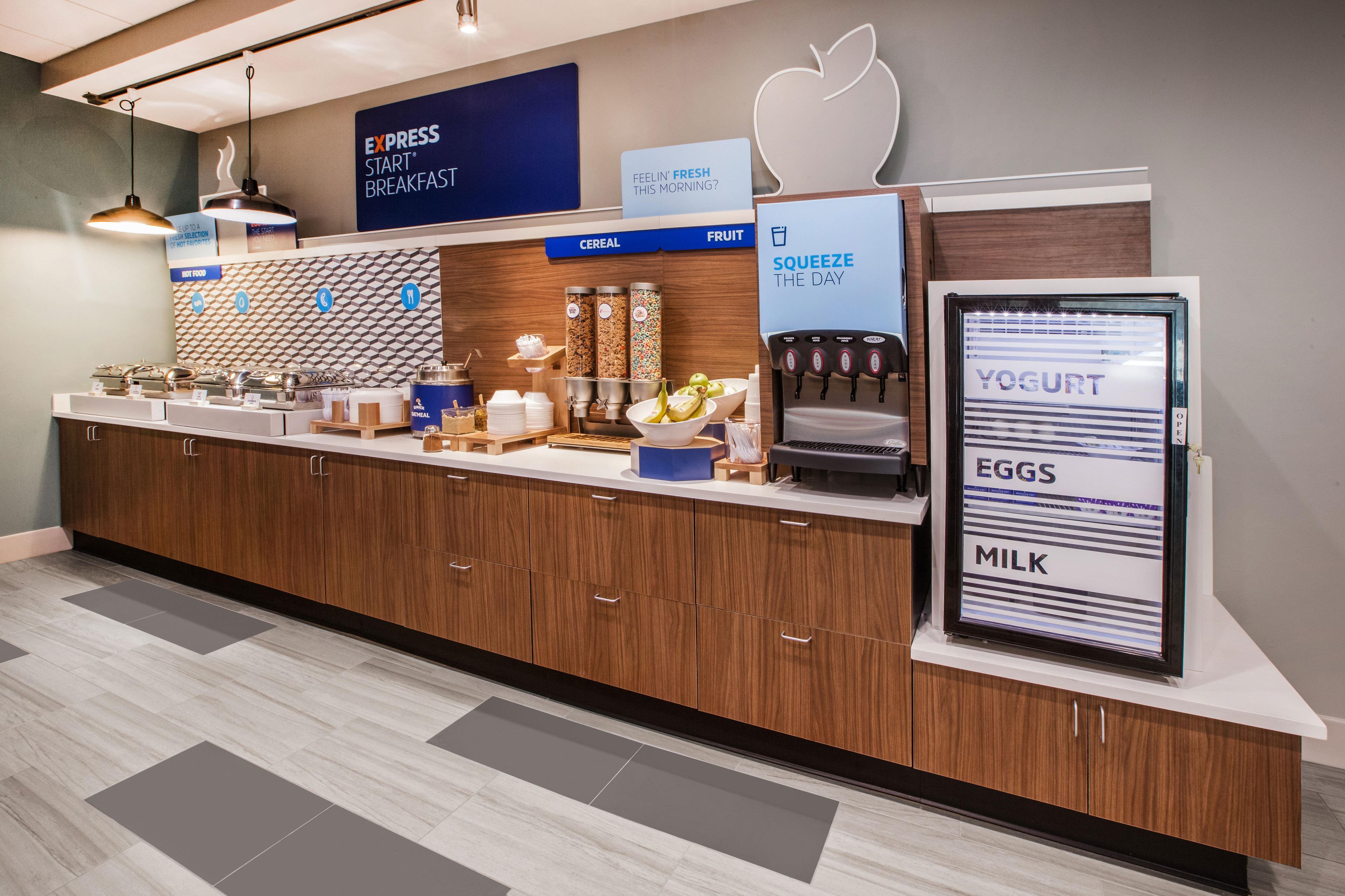 Holiday Inn Express & Suites Perry-National Fairground Area By Ihg Экстерьер фото